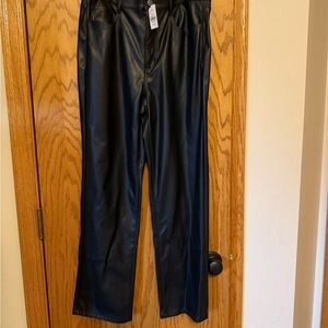 New with tags Ann Taylor LOFT women’s Black Faux Leather Pants new size 6 6/28